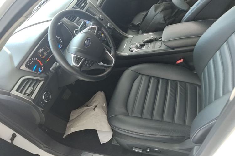 Used Ford Mondeo 2017 Facelifted EcoBoost 180 Fashion Edition Left Front Seat