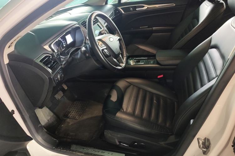 Used Ford Mondeo 2017 EcoBoost 200 Luxury Model Left Front Seat