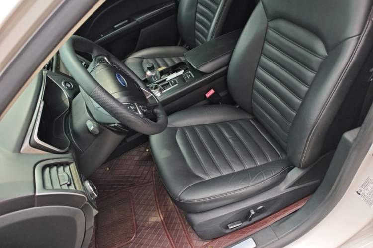 Used Ford Mondeo 2017 EcoBoost 180 Luxury Model Left Front Seat