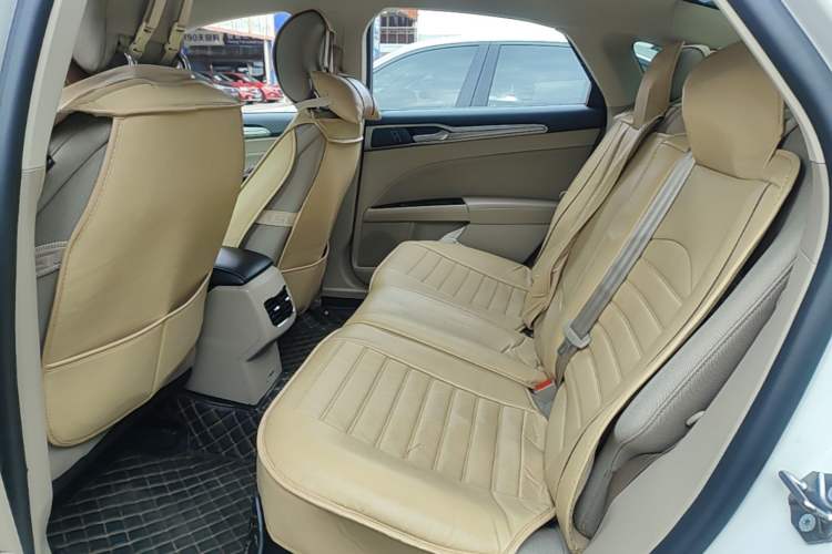 Used Ford Mondeo 2017 EcoBoost 180 Comfort Model Left Rear Seat