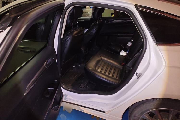Used Ford Mondeo 2017 EcoBoost 200 Stylish Model Left Rear Seat