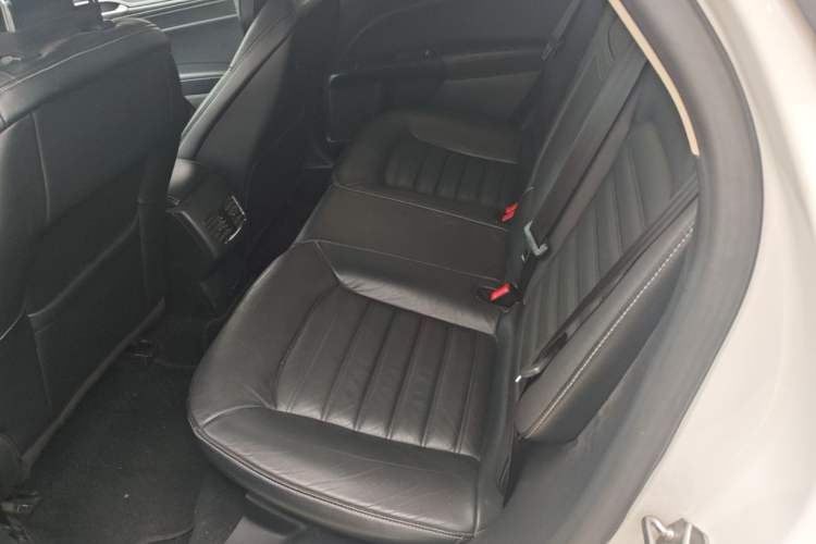 Used Ford Mondeo 2017 EcoBoost 180 Stylish Model Left Rear Seat