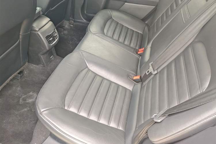 Used Ford Mondeo 2017 EcoBoost 180 Stylish Model Left Rear Seat