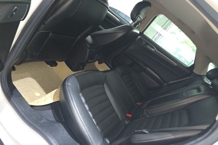 Used Ford Mondeo 2017 EcoBoost 180 Stylish Model Left Rear Seat