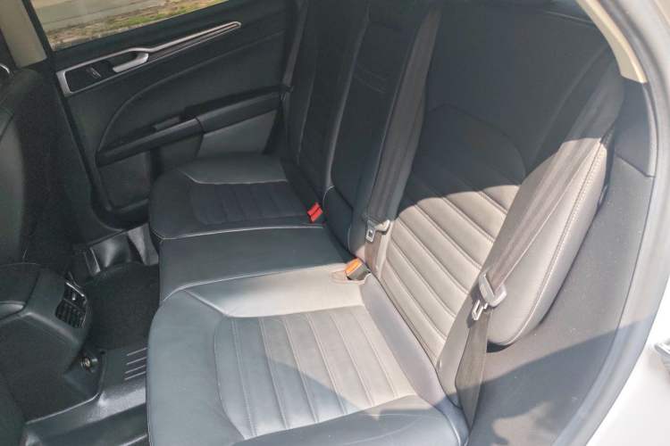 Used Ford Mondeo 2017 EcoBoost 180 Luxury Model Left Rear Seat