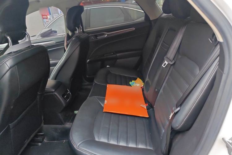 Used Ford Mondeo 2017 EcoBoost 180 Stylish Model Left Rear Seat