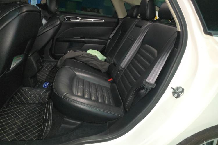 Used Ford Mondeo 2017 EcoBoost 200 Stylish Model Left Rear Seat