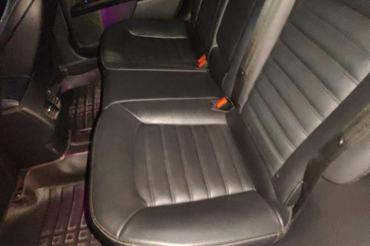 Used Ford Mondeo 2017 Facelifted EcoBoost 200 Luxury Version Left Rear Seat