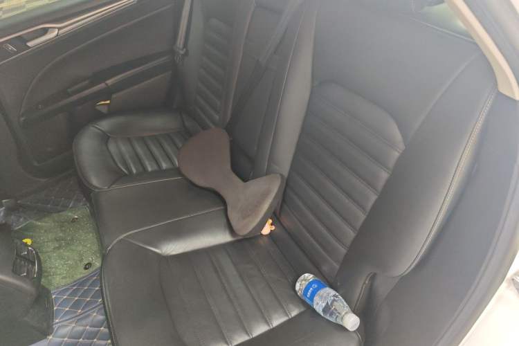 Used Ford Mondeo 2017 EcoBoost 180 Stylish Model Left Rear Seat