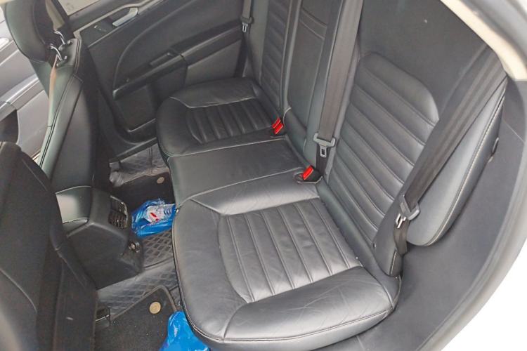 Used Ford Mondeo 2017 EcoBoost 180 Stylish Model Left Rear Seat
