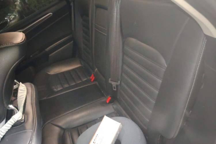 Used Ford Mondeo 2017 EcoBoost 180 Stylish Model Left Rear Seat