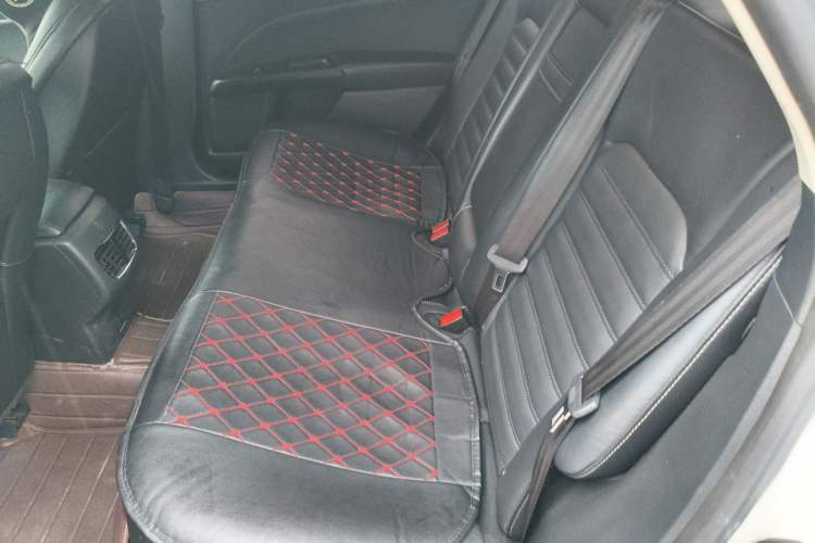 Used Ford Mondeo 2017 EcoBoost 180 Stylish Model Left Rear Seat