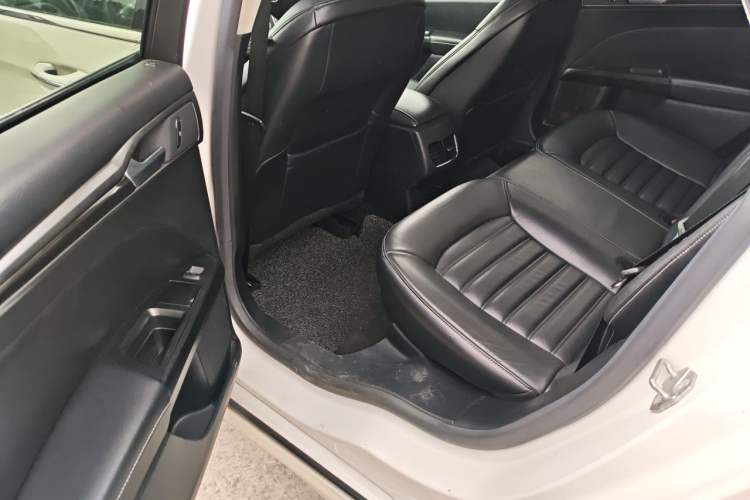 Used Ford Mondeo 2017 EcoBoost 180 Luxury Model Left Rear Seat