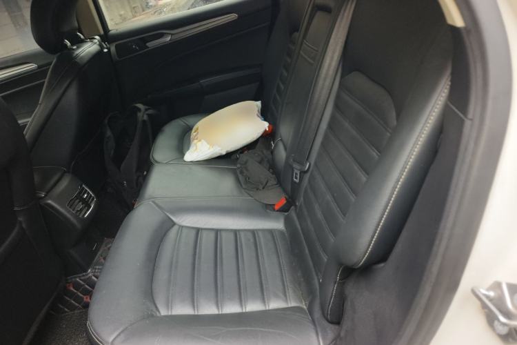 Used Ford Mondeo 2017 EcoBoost 180 Stylish Model Left Rear Seat