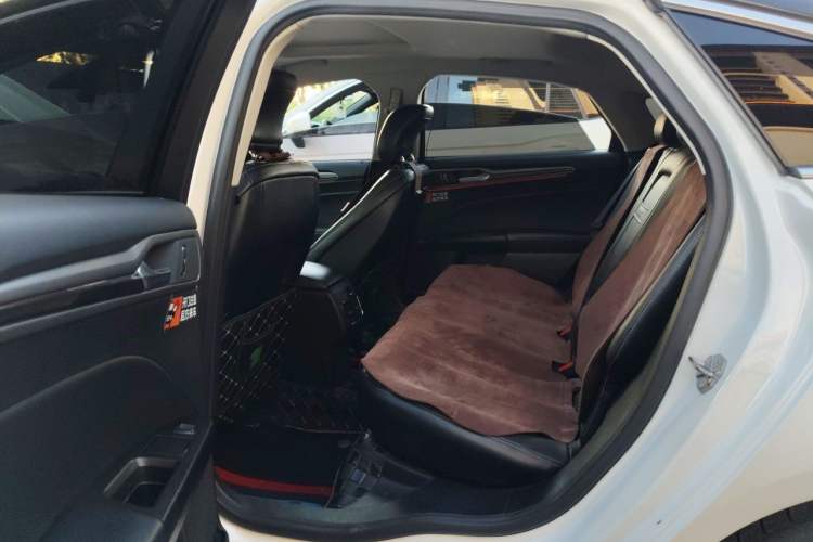 Used Ford Mondeo 2017 EcoBoost 180 Stylish Model Left Rear Seat