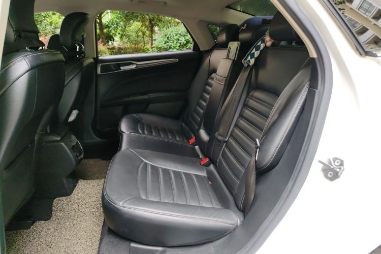 Used Ford Mondeo 2017 Facelifted EcoBoost 180 Fashion Edition Left Rear Seat