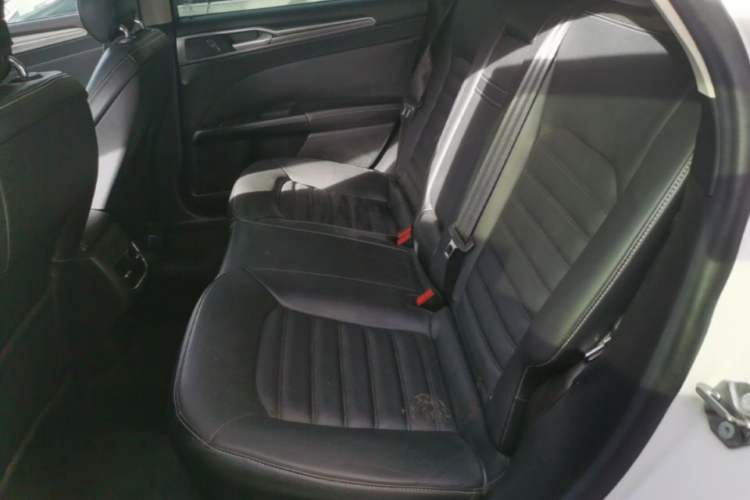 Used Ford Mondeo 2017 EcoBoost 200 Stylish Model Left Rear Seat