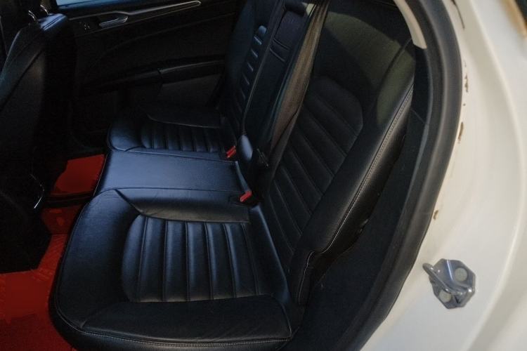 Used Ford Mondeo 2017 EcoBoost 180 Stylish Model Left Rear Seat