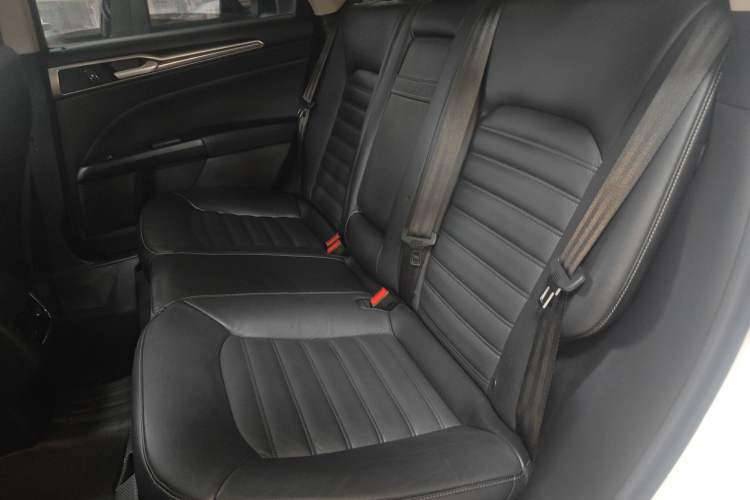 Used Ford Mondeo 2017 EcoBoost 200 Stylish Model Left Rear Seat