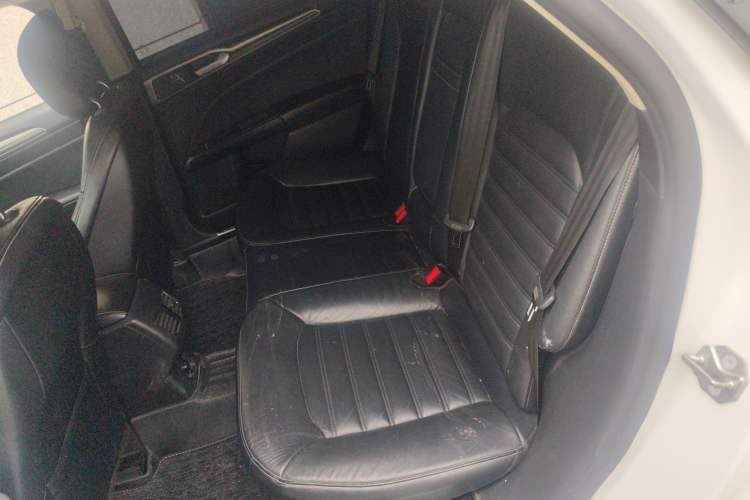 Used Ford Mondeo 2017 EcoBoost 200 Stylish Model Left Rear Seat