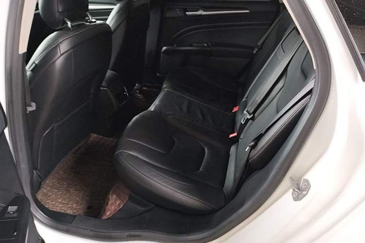 Used Ford Mondeo 2017 EcoBoost 245 Luxury Sport Model Left Rear Seat