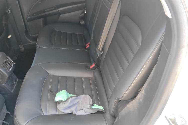 Used Ford Mondeo 2017 EcoBoost 180 Stylish Model Left Rear Seat