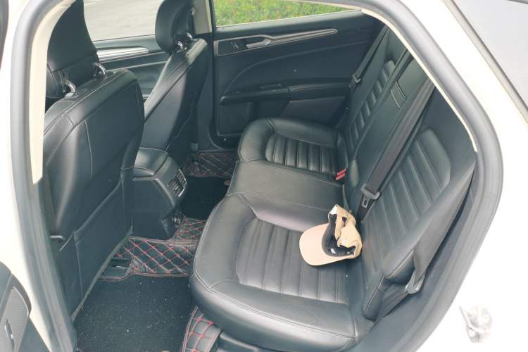 Used Ford Mondeo 2017 Facelifted EcoBoost 180 Fashion Edition Left Rear Seat
