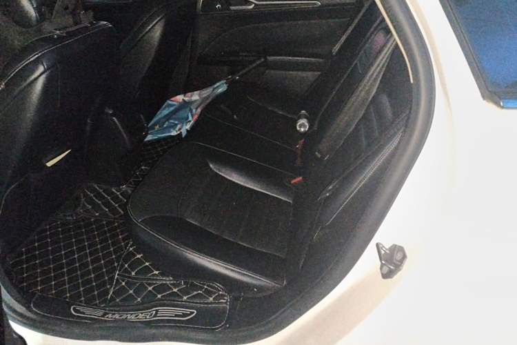 Used Ford Mondeo 2017 Facelifted EcoBoost 180 Fashion Edition Left Rear Seat