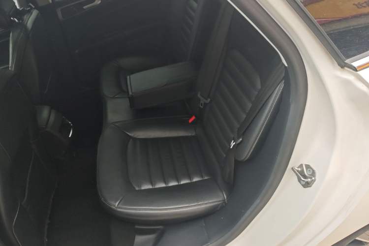 Used Ford Mondeo 2017 EcoBoost 180 Luxury Model Left Rear Seat