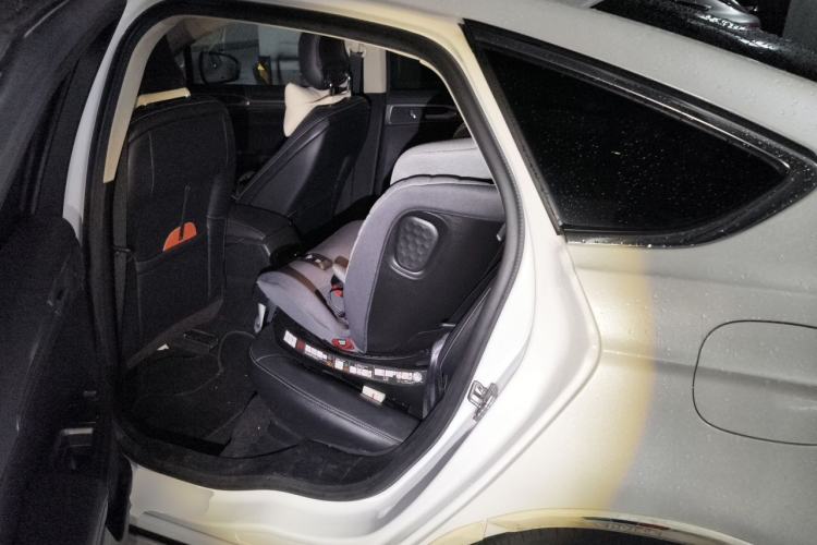 Used Ford Mondeo 2017 EcoBoost 180 Stylish Model Left Rear Seat