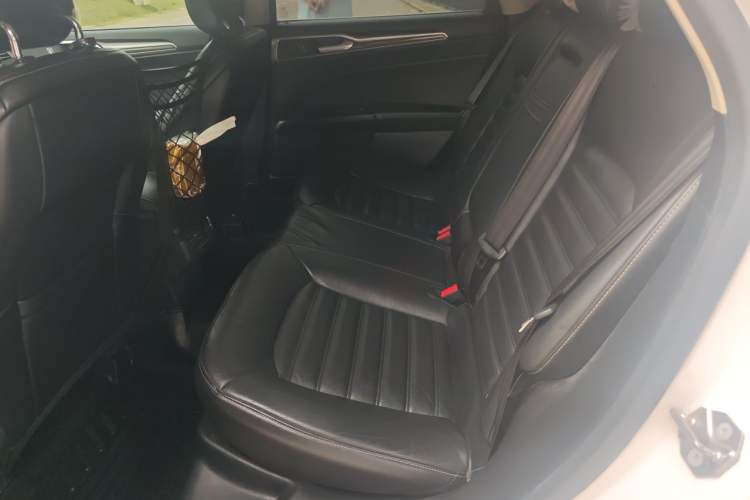 Used Ford Mondeo 2017 EcoBoost 200 Luxury Model Left Rear Seat