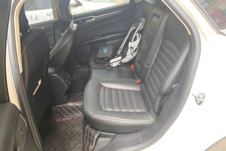 Used Ford Mondeo 2017 Facelifted EcoBoost 180 Fashion Edition Left Rear Seat