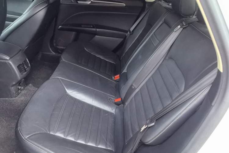 Used Ford Mondeo 2017 EcoBoost 180 Luxury Model Left Rear Seat