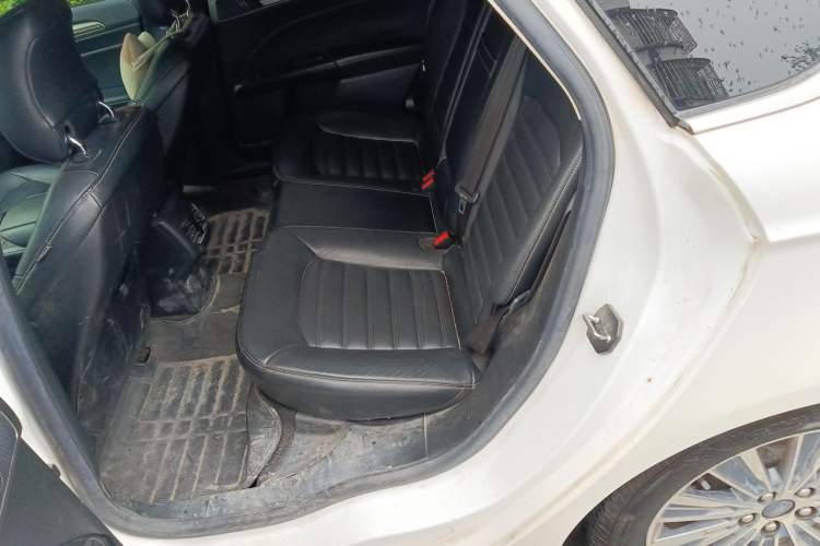 Used Ford Mondeo 2017 EcoBoost 180 Luxury Model Left Rear Seat
