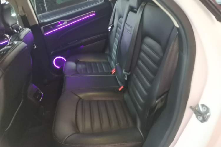 Used Ford Mondeo 2017 Restyled EcoBoost 200 Fashion Edition Left Rear Seat