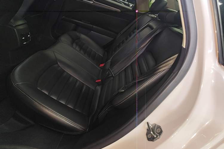 Used Ford Mondeo 2017 EcoBoost 180 Stylish Model Left Rear Seat