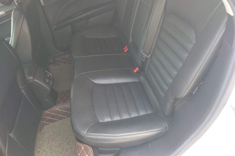 Used Ford Mondeo 2017 EcoBoost 200 Stylish Model Left Rear Seat