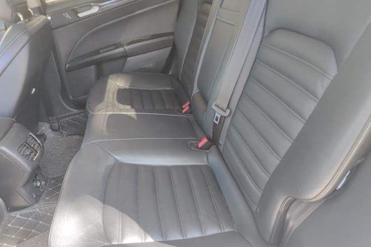 Used Ford Mondeo 2017 EcoBoost 180 Stylish Model Left Rear Seat