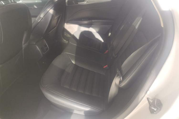 Used Ford Mondeo 2017 EcoBoost 180 Stylish Model Left Rear Seat