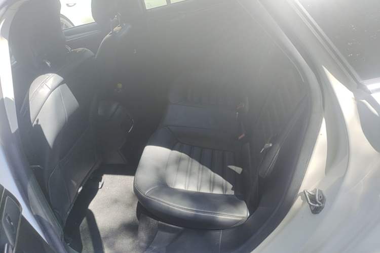 Used Ford Mondeo 2017 EcoBoost 180 Stylish Model Left Rear Seat