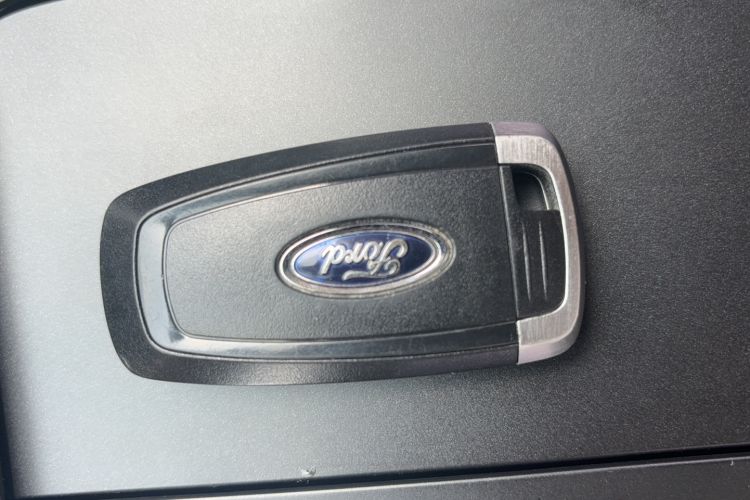 Used Ford Mondeo 2017 EcoBoost 180 Stylish Model Left Rear Seat