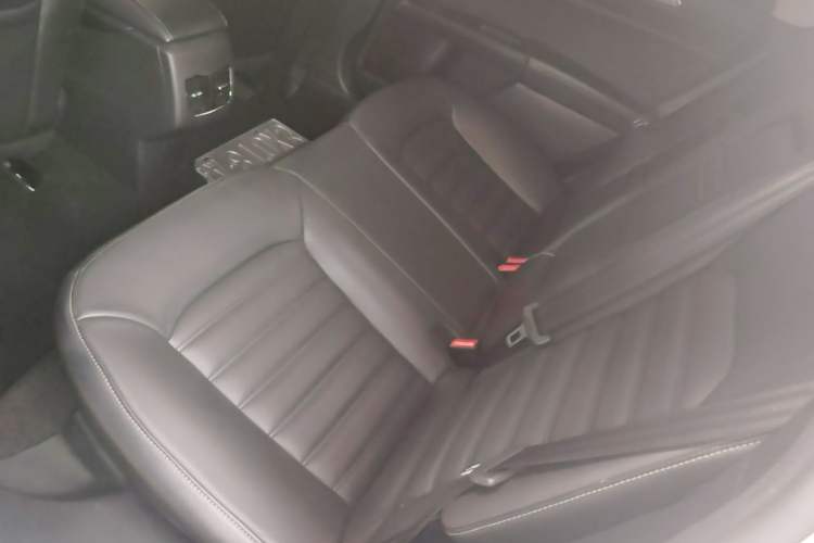 Used Ford Mondeo 2017 EcoBoost 180 Stylish Model Left Rear Seat