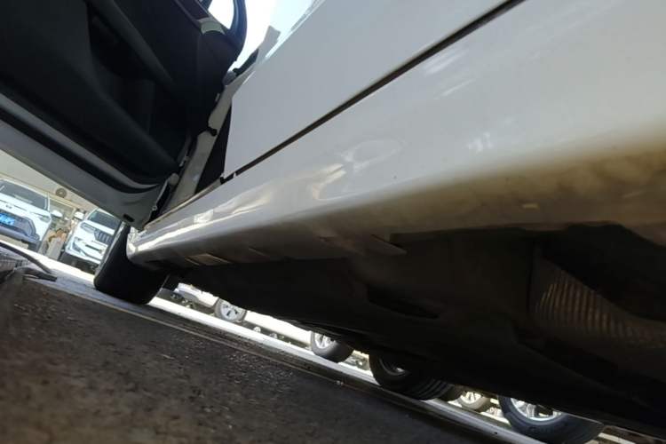 Used Ford Mondeo 2017 EcoBoost 180 Stylish Model Left Side Sill