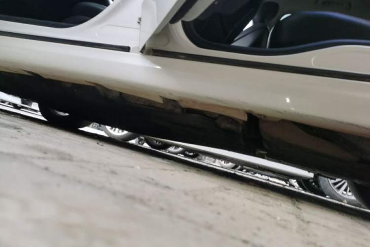 Used Ford Mondeo 2017 EcoBoost 200 Stylish Model Left Side Sill