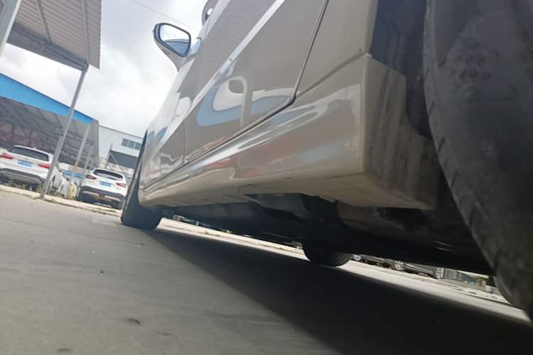 Used Ford Mondeo 2017 EcoBoost 180 Stylish Model Left Side Sill