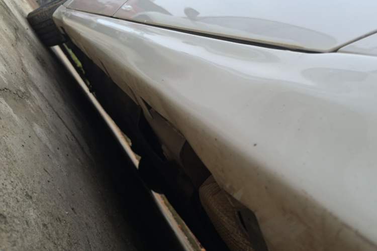 Used Ford Mondeo 2017 EcoBoost 200 Luxury Model Left Side Sill