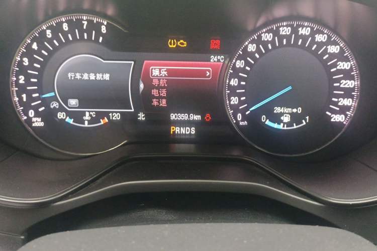 Used Ford Mondeo 2017 EcoBoost 180 Ultimate Model Odometer Close Up