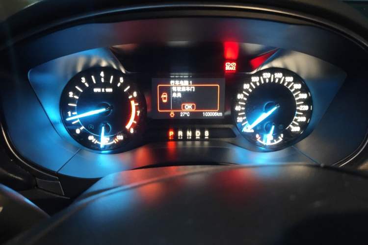 Used Ford Mondeo 2017 EcoBoost 180 Stylish Model Odometer Close Up