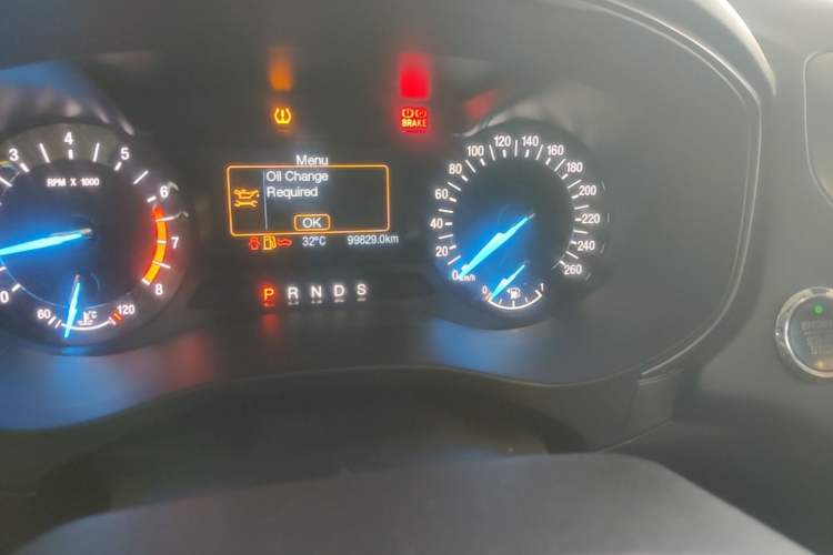 Used Ford Mondeo 2017 EcoBoost 200 Stylish Model Odometer Close Up