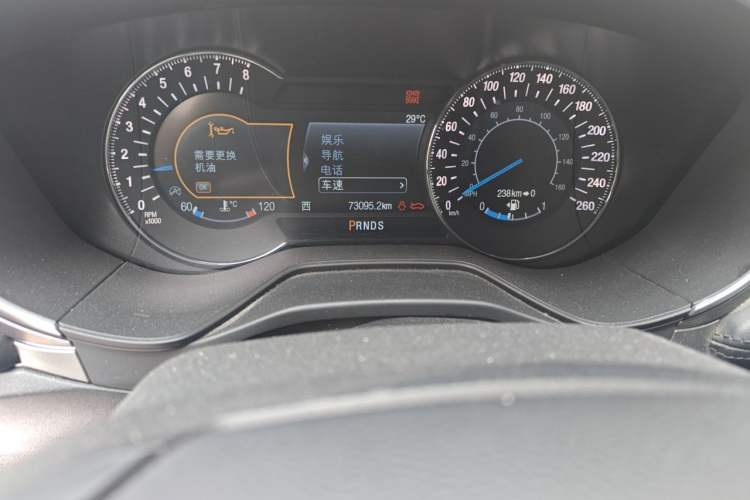 Used Ford Mondeo 2017 EcoBoost 245 Flagship Model Odometer Close Up